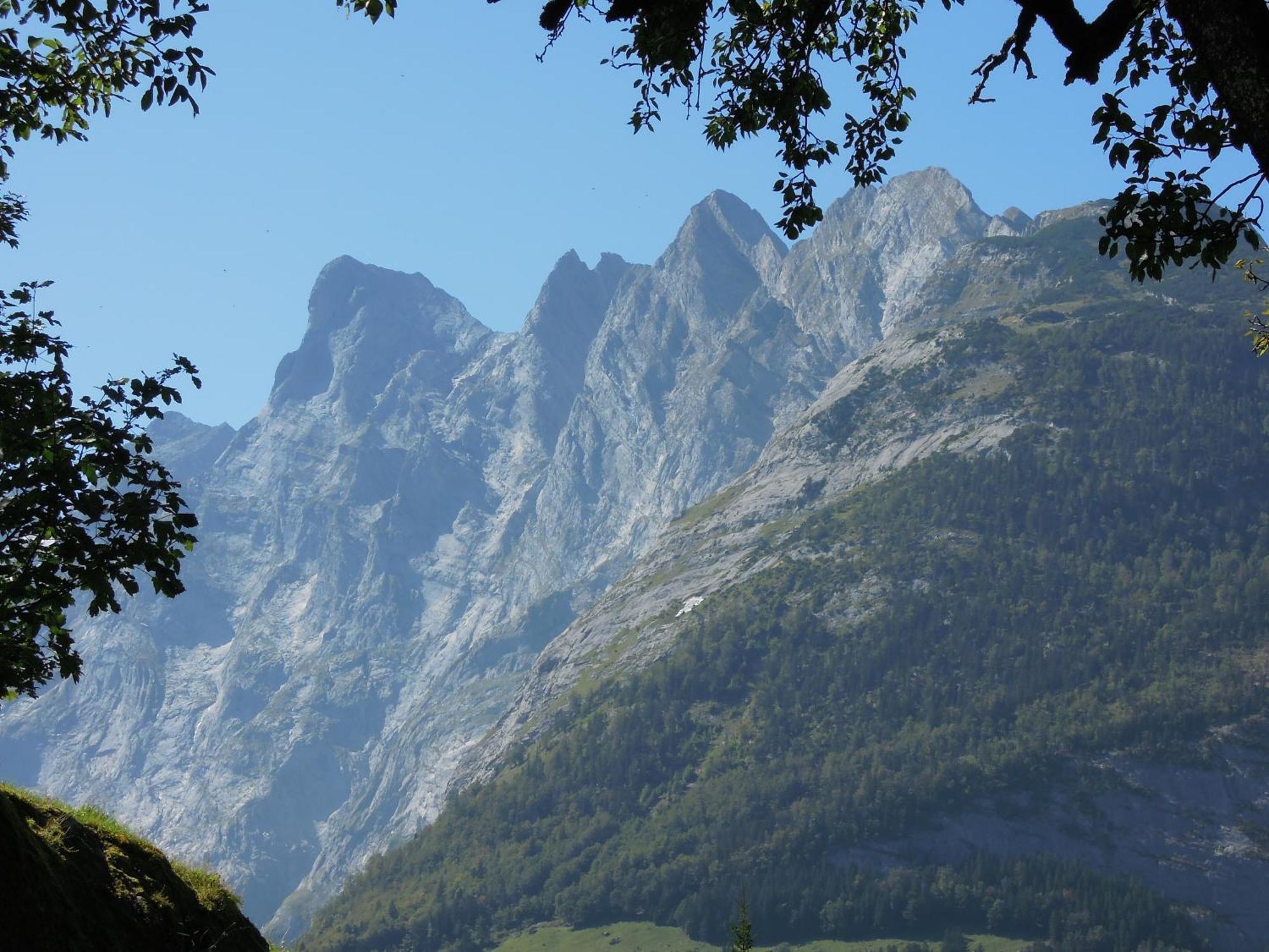 Landgasthof Tännler Innertkirchen Exteriör bild